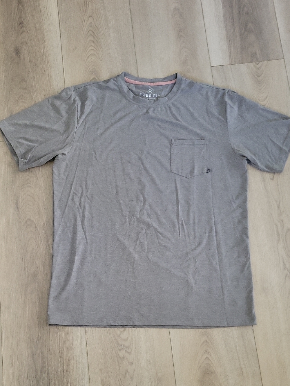 Free Fly Apparel Men’s Gray Crew Pocket Tee